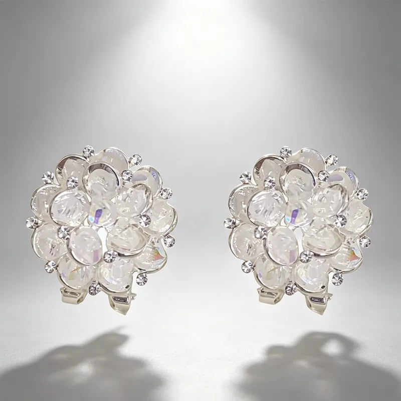 📢📢¡50% de descuento! ⏰Elegantes y brillantes pendientes con motivo floral.-ES
