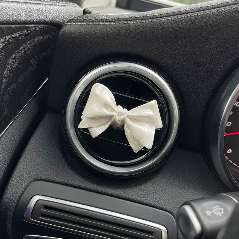 Gėlių klasterio automobilio oro ventiliacijos difuzorius su akmeniu-LT