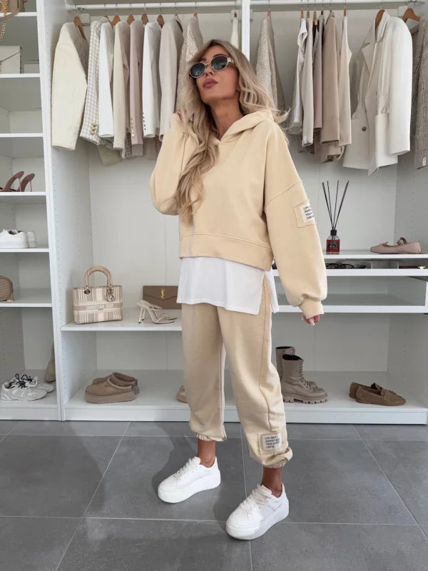 Traje cómodo de dos piezas de algodón.-ES