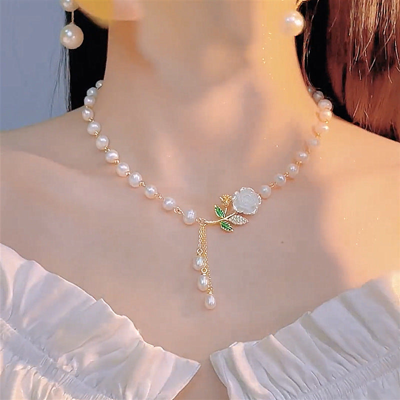 ✨ Okrasite se z eleganco - ogrlica iz biserov in cirkonov z darilno škatlico - plačilo ob dostavi 💎-SI
